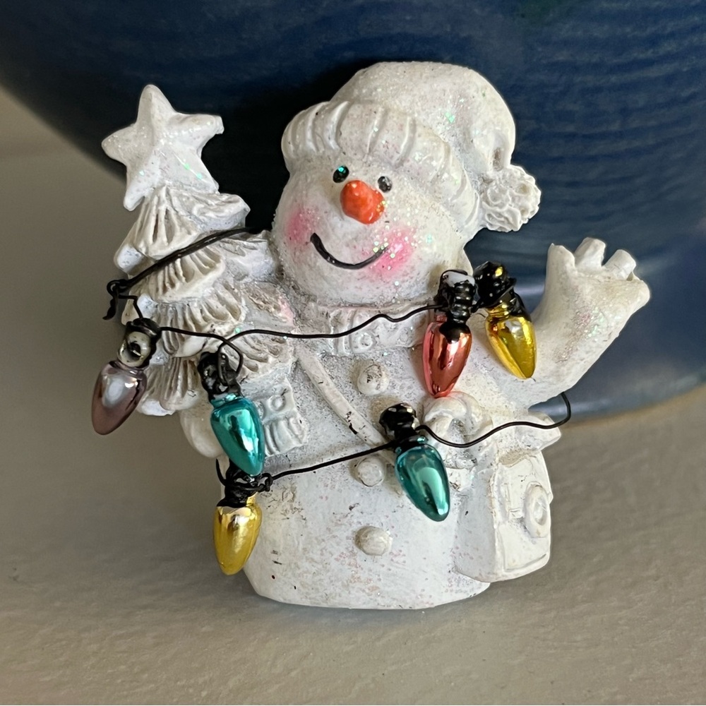 Snowman Pin Christmas Brooch White Resin Colored Lights & Tree Silver Vintage
